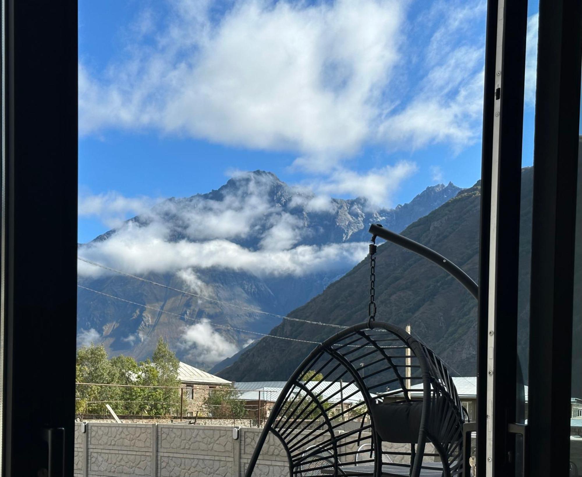 Alpine Escape Kazbegi Villa Buitenkant foto