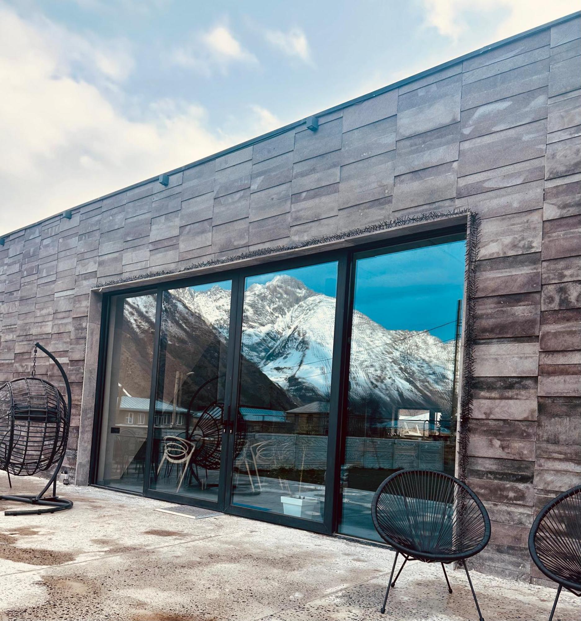 Alpine Escape Kazbegi Villa Buitenkant foto