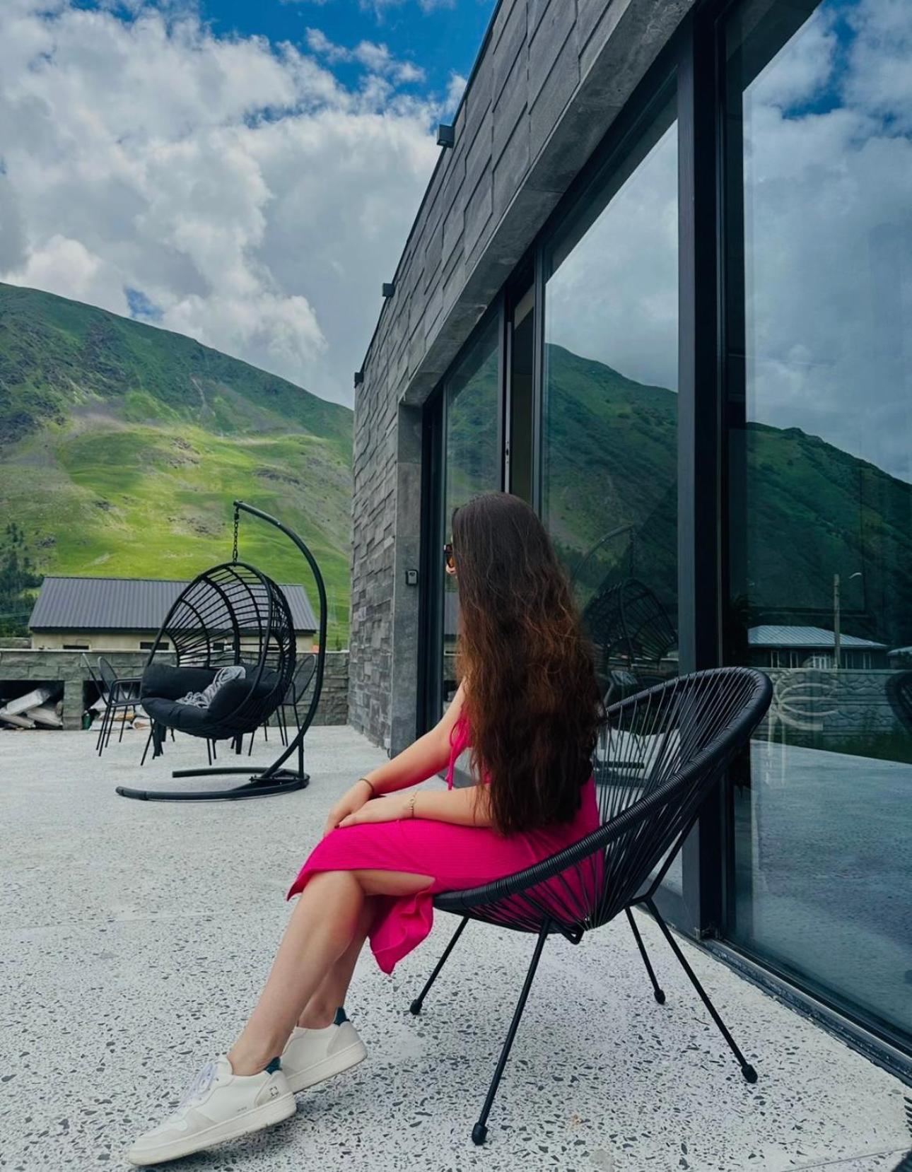 Alpine Escape Kazbegi Villa Buitenkant foto